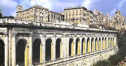 Passeggiata al coperto al bastione di S.Remy